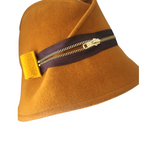 Zip it Cloche