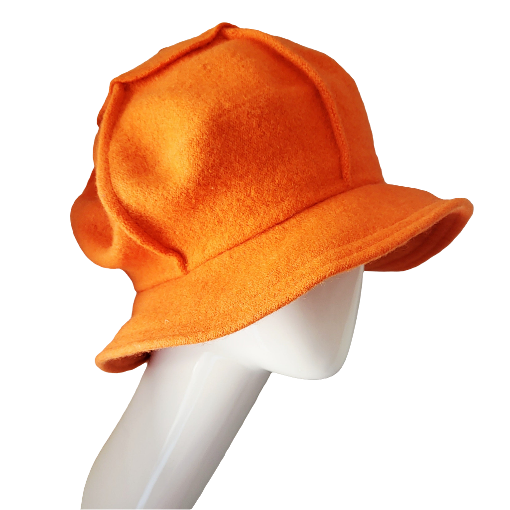 Apple Basic in orange